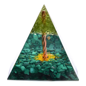 6cm Dzīvības Koks Orgone Piramīdas Pelējuma Malahīts Peridots Dziedināšanas Kristālu Enerģiju Orgone Piramīdas EMF Aizsardzības Meditācijas Instruments